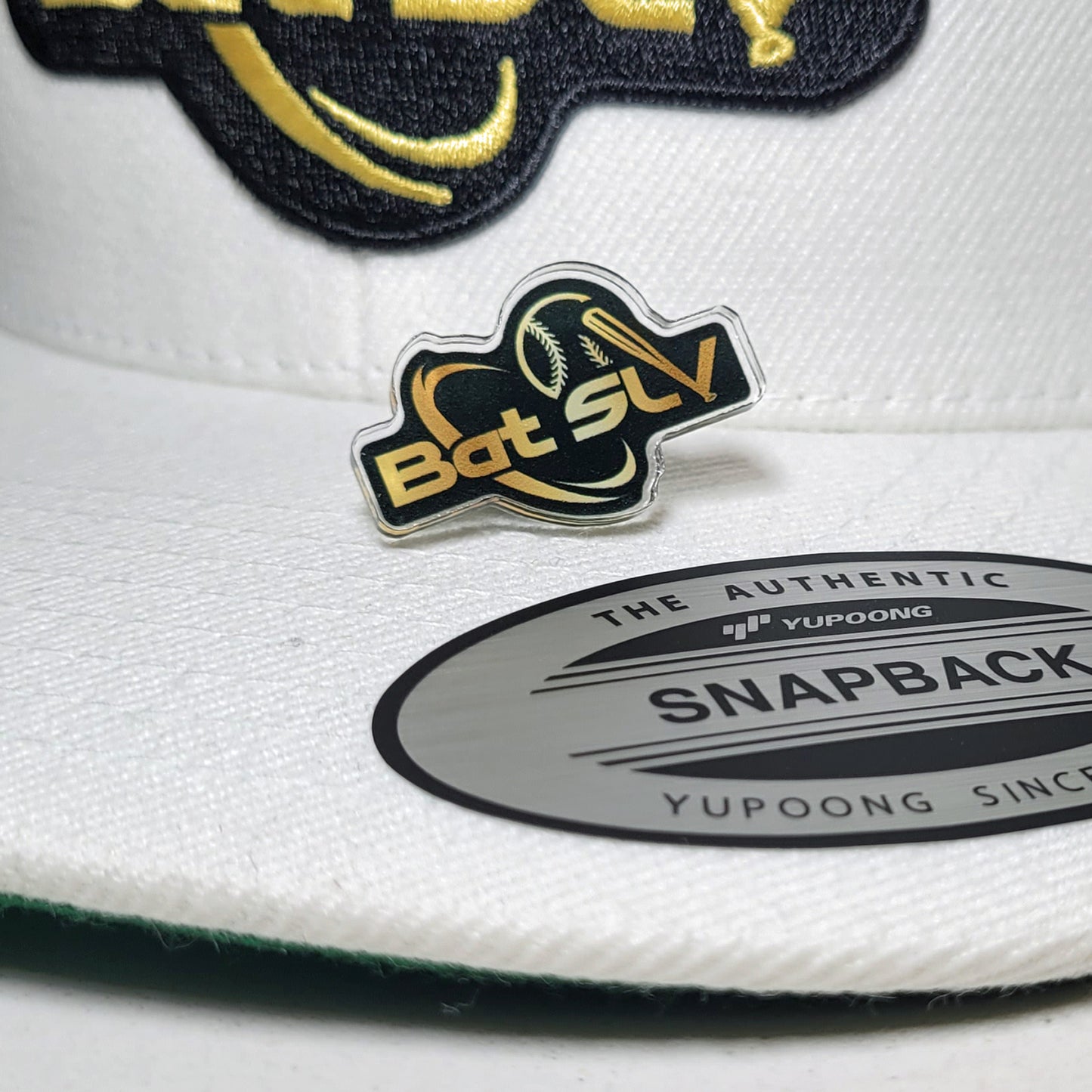 Bat SLV Crystal CLR Acrylic Pins